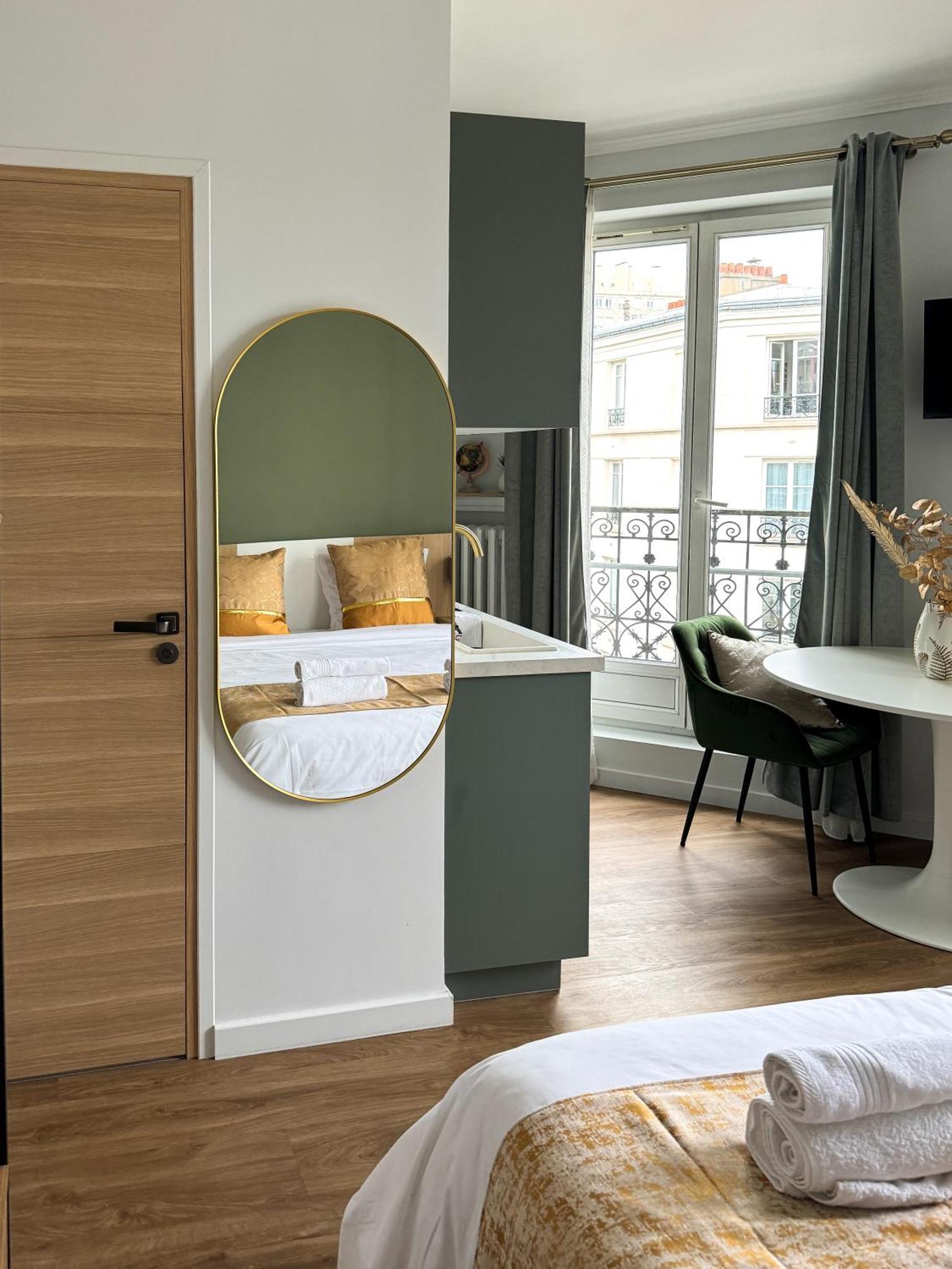 Studio De Charme Parisien Levallois-Perret Luaran gambar