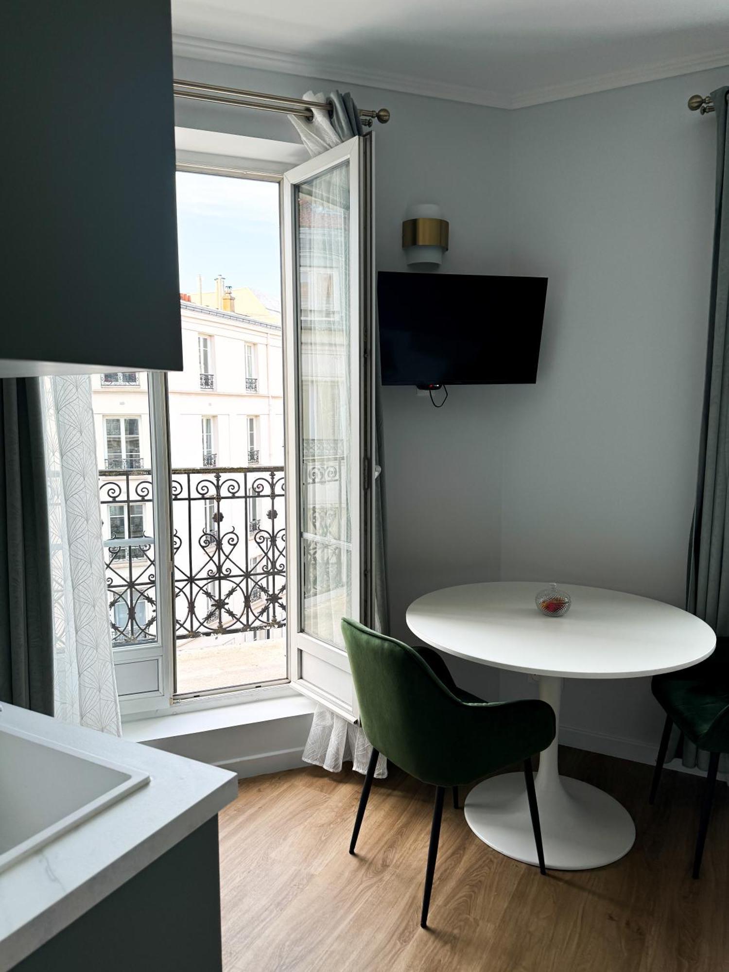 Studio De Charme Parisien Levallois-Perret Luaran gambar